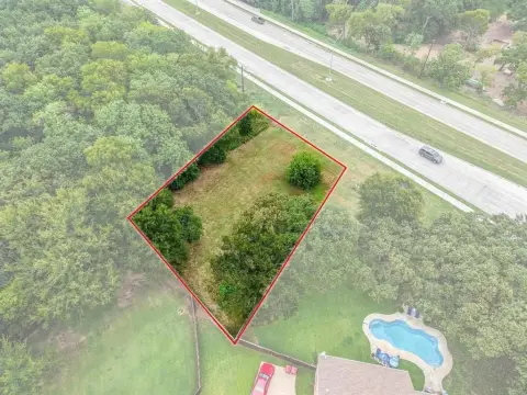 Prime Commercial Land Opportunity