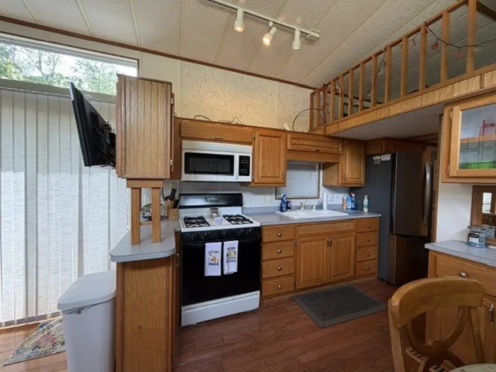 Picture 9