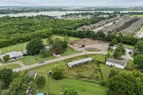 Land with Mobile Home, Frisco