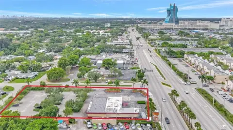 Picture of Commercial land at S State Road 7 4950, Hollywood, FL