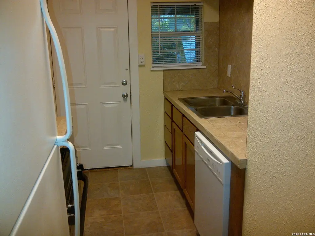 Picture 27
