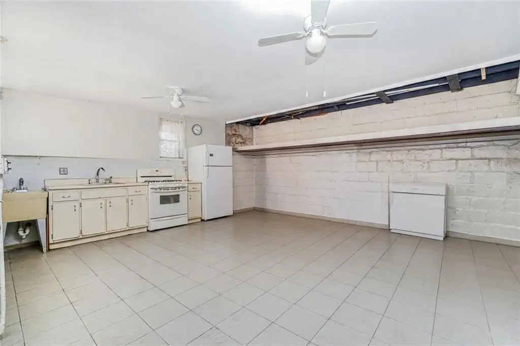 Picture 30