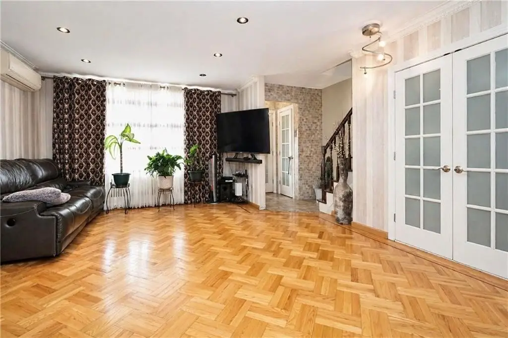 Picture 6