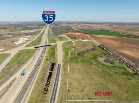 Land with I-35 Service Road