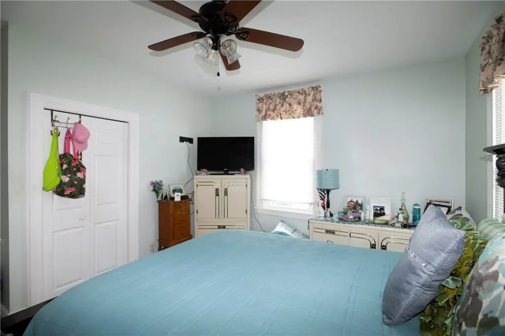Picture 24