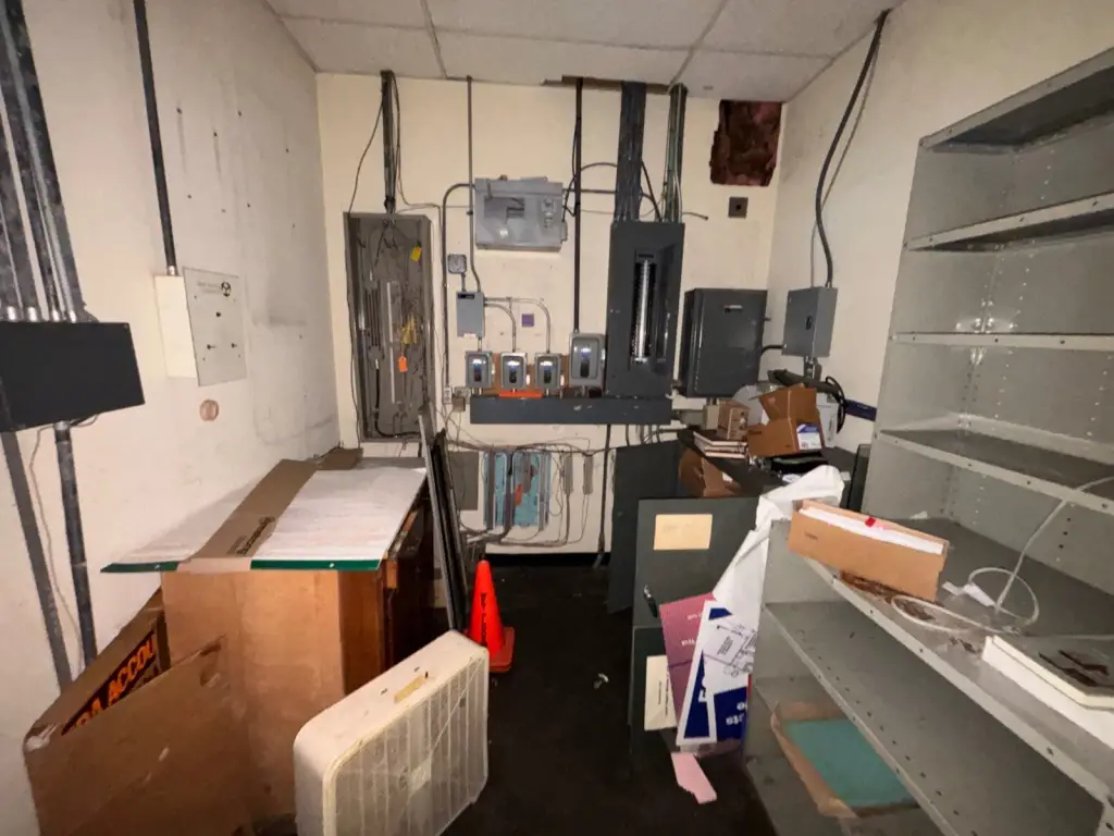 Picture 18