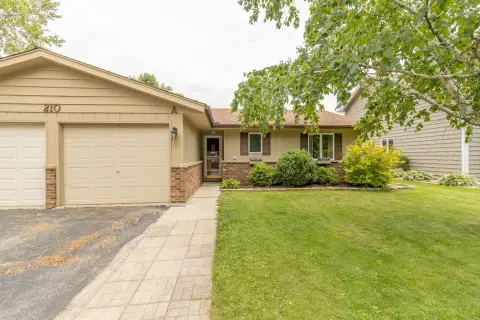 Updated Duplex with Fenced Yard