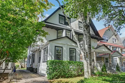 3-Unit Colonial Home