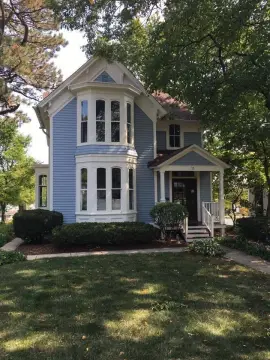 Charming Office Space in Hinsdale