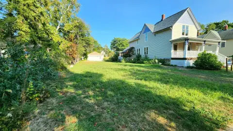 Residential Land in Oak Park