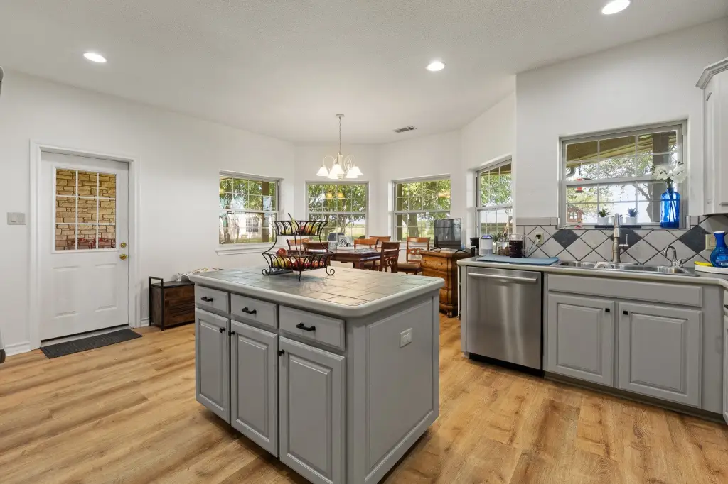 Picture 14