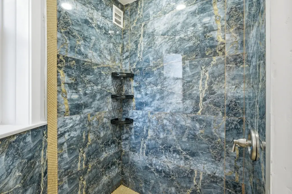 Picture 9
