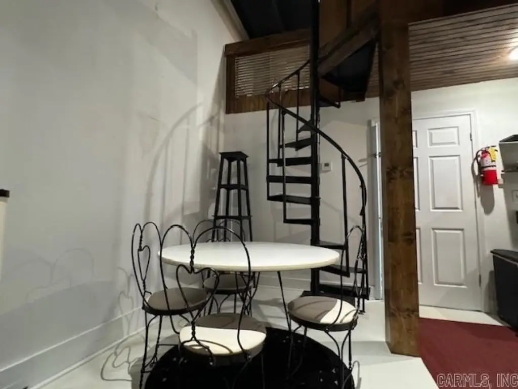 Picture 38