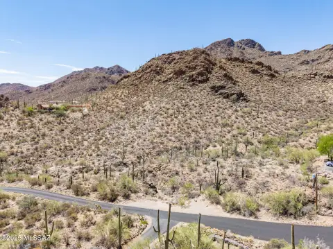 Tucson Mountains 3.26-Acre Lot