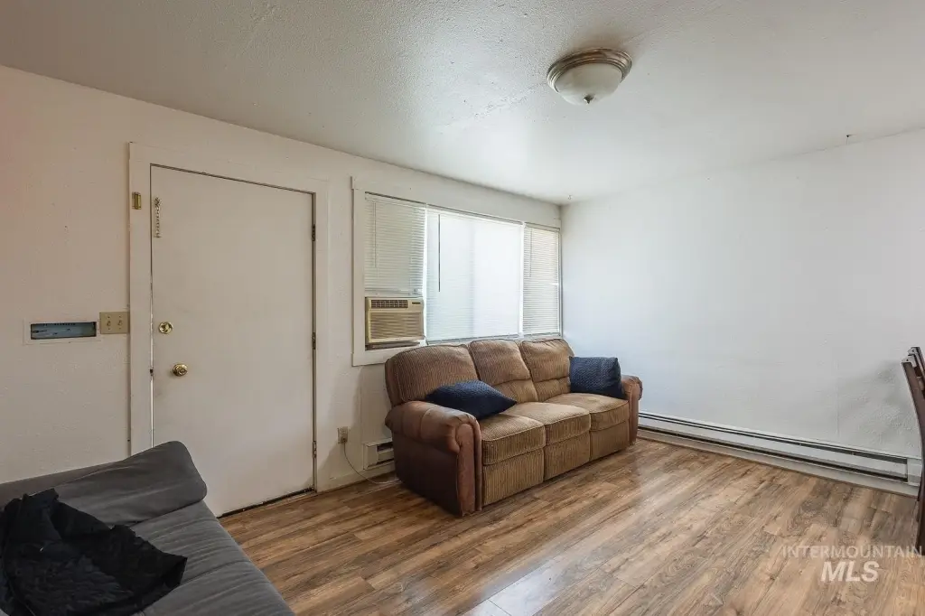 Picture 18