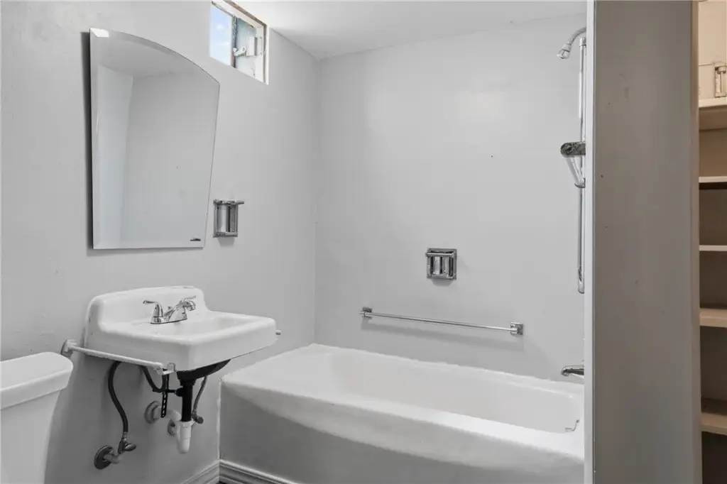 Picture 18