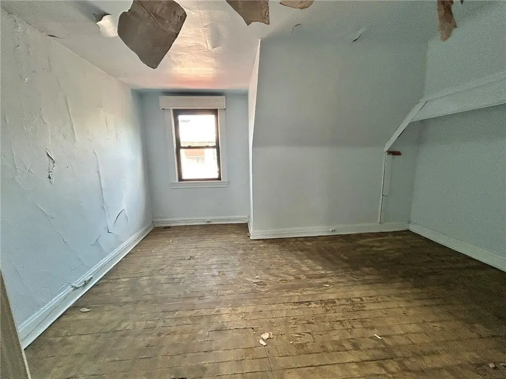 Picture 30