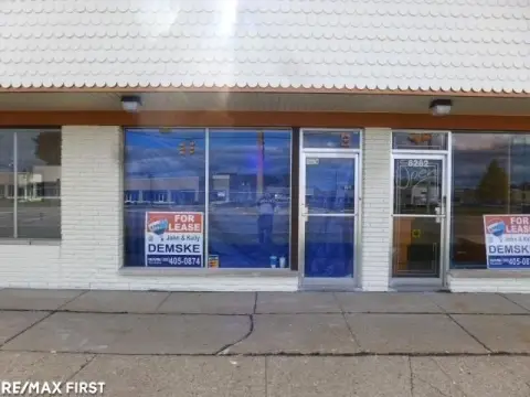 Storefront With Full Basement