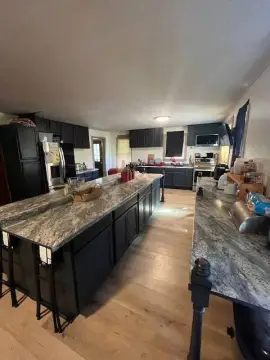 Farmhouse with Land and Pond