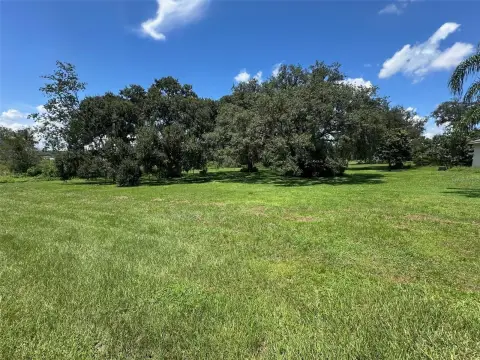 Residential Land in Pine Ridge