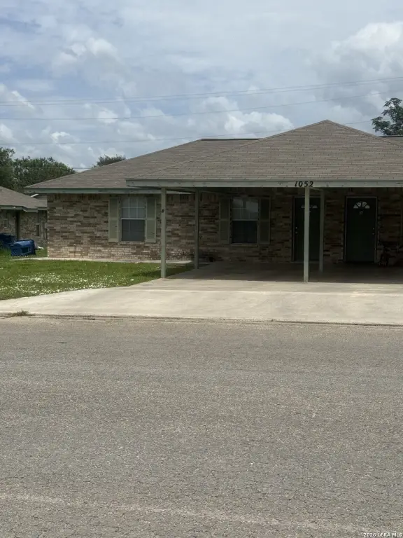 Picture 4