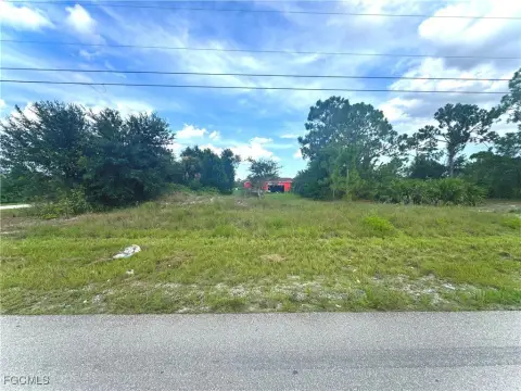 Lehigh Acres Corner Lot