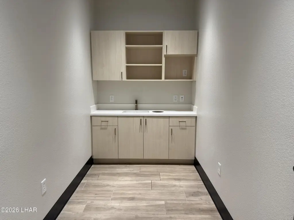 Picture 30