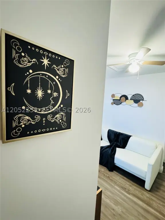 Picture 12