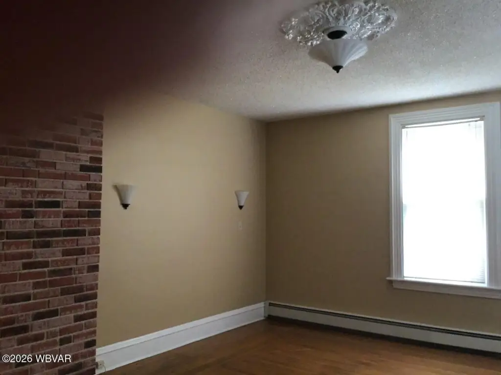 Picture 36