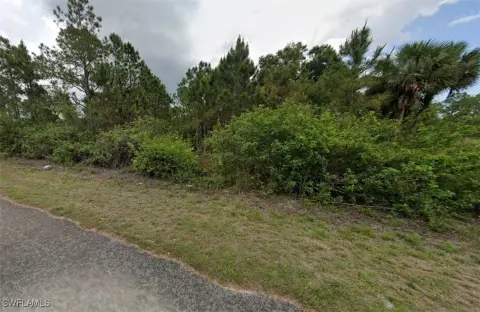 Lehigh Acres Oversized Lot