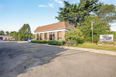Farmingdale Mixed-Use Development Opportunity