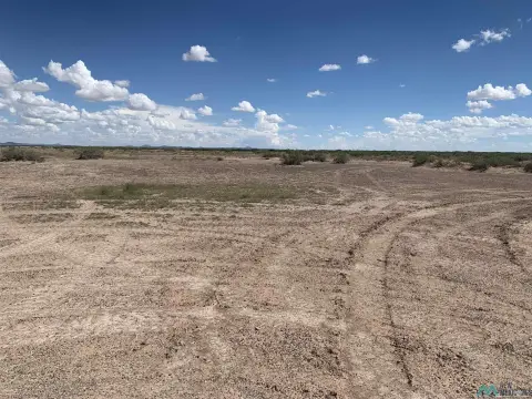 10 Acres in Columbus, NM