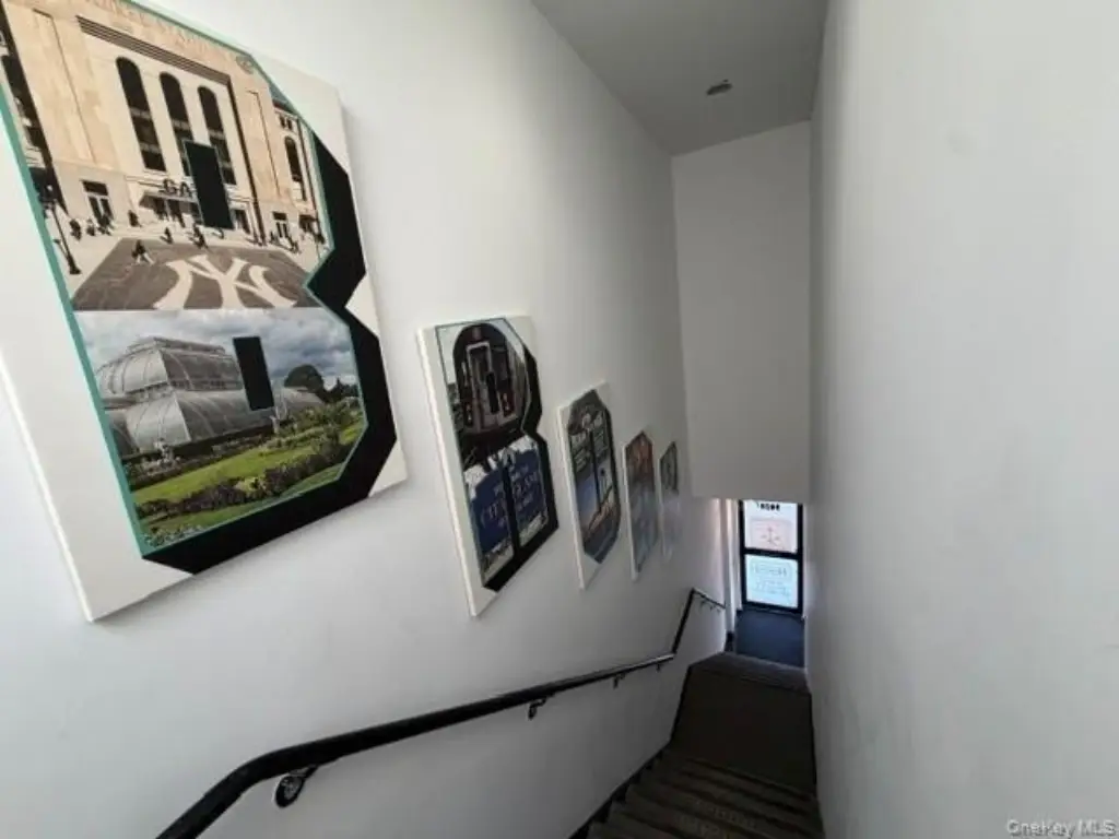 Picture 19