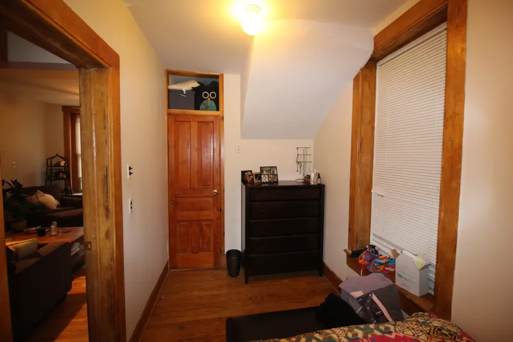 Picture 7