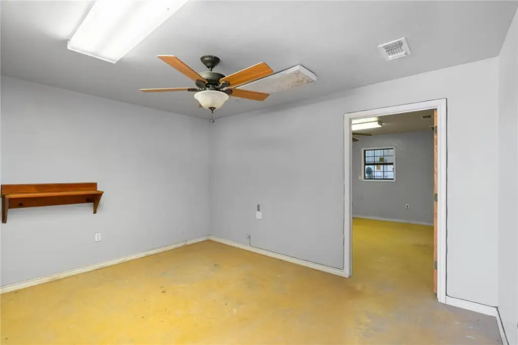 Picture 30