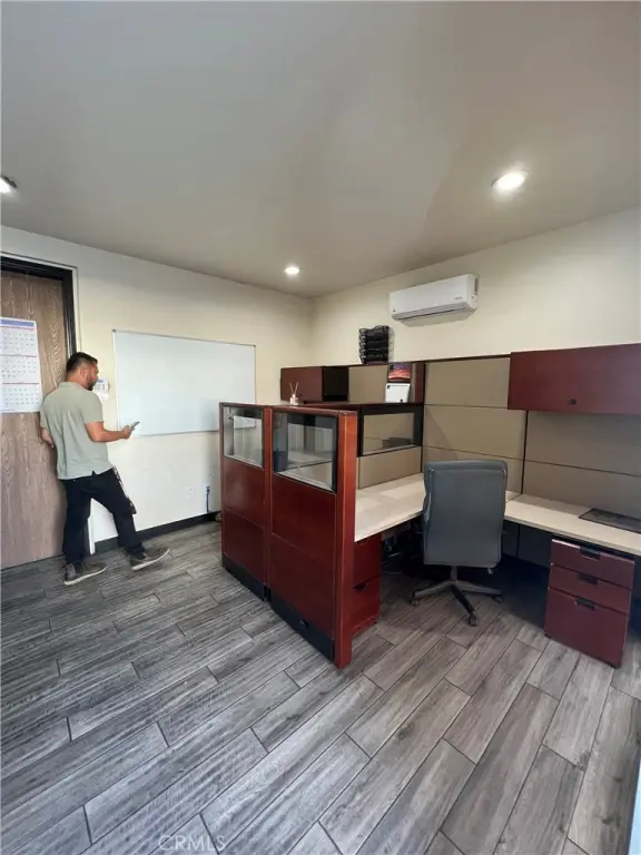 Picture 3