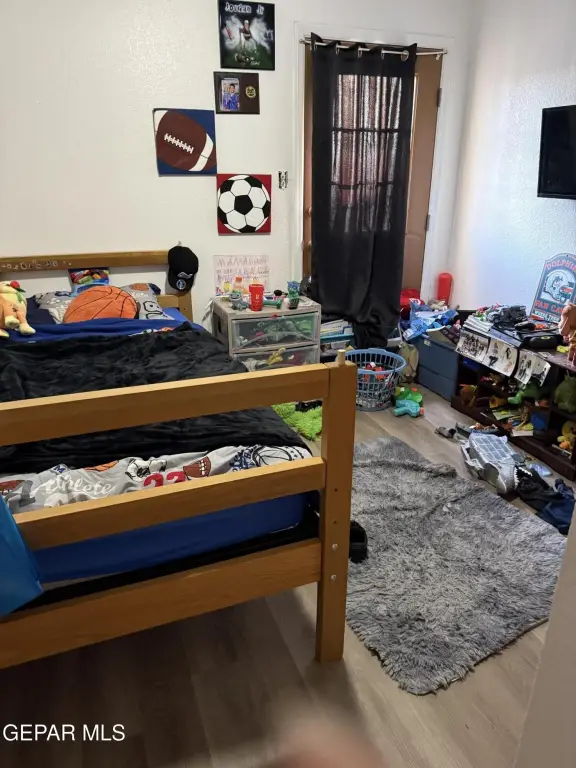 Picture 12