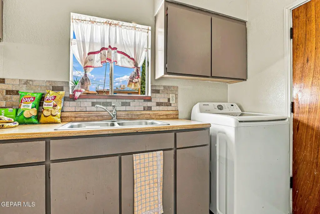 Picture 9