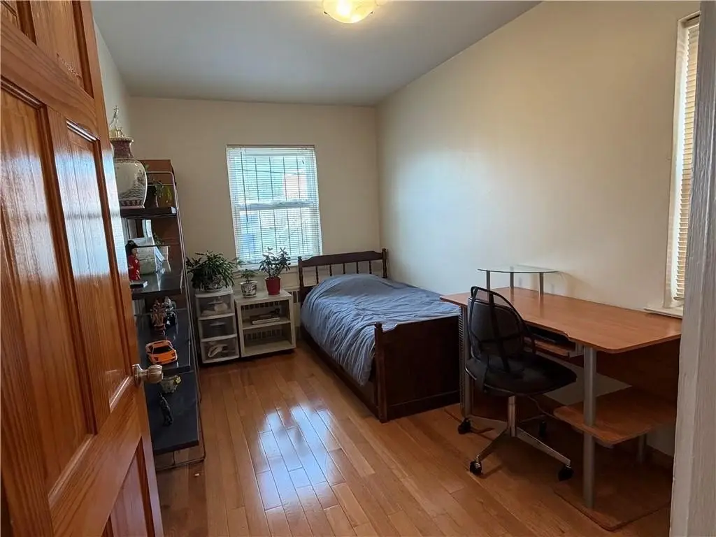Picture 9