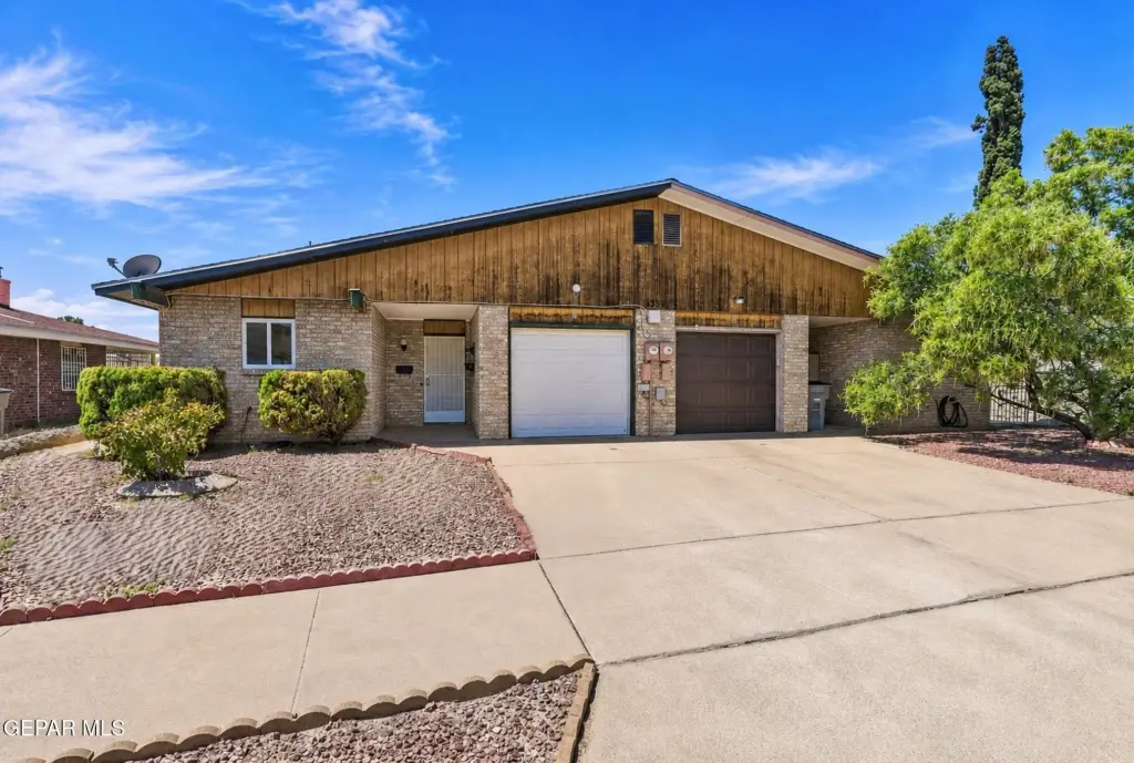 3539 Blue Grove Ln, El Paso, TX 79936