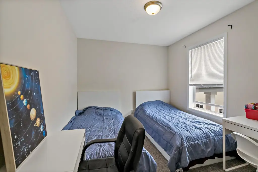 Picture 19
