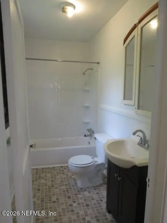 Picture 30