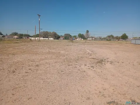 Roswell Land on Garden Avenue