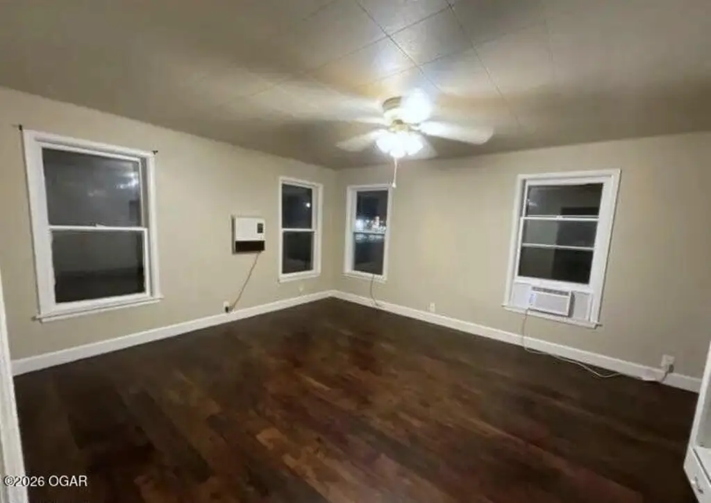 Picture 18