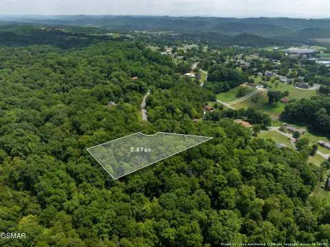 Scenic Land in Kodak, TN