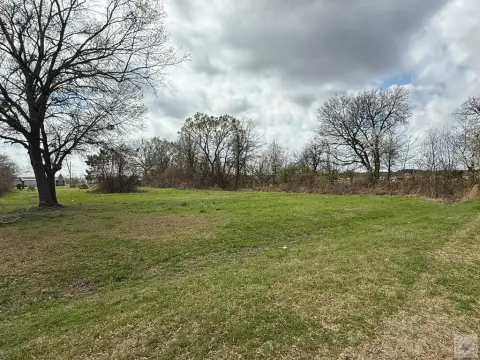 DeKalb City Lot For Sale