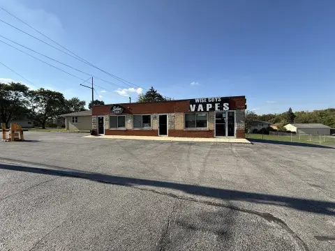 Lockport Commercial Building with Options