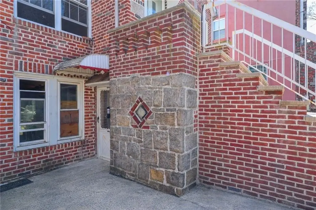Picture 5