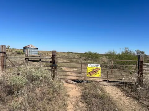 800 Acres Native Grass Hunting