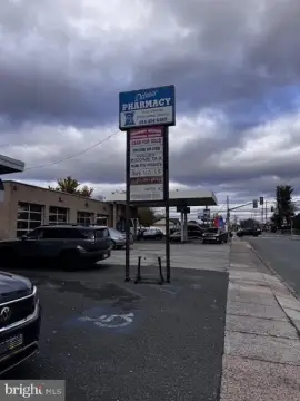 Folcroft Retail Strip Mall For Sale